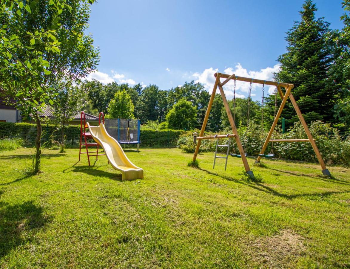 Apartman Kinskych Roznov pod Radhostem Luaran gambar